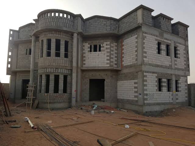 بناء عظم فلل الرياض