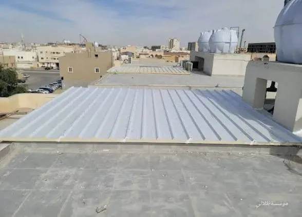 بناء وتركيب ساندوتش بانل في الرياض